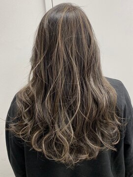 イース バイ アンブルリュクス 北千住(Ease by amble luxe) ベージュグラデーション