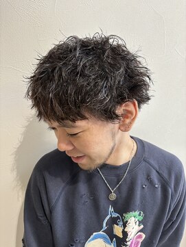 スパイキーショートツイストツーブロックなしメンズカット