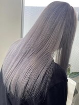 ジーナ(XENA)&nbsp;ケアブリーチ×ハイトーン×ラベンダーアッシュ(渋谷)