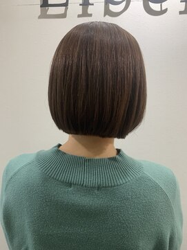 リバティ 吉祥寺(Liberty) 酸性ストレートボブスタイル