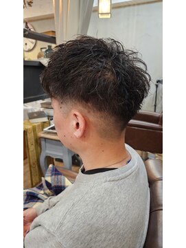 キートス(Kiitos) 緩めパーマ