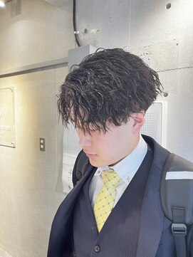 トゥルークリエイション 大宮(True Creation) 縦落ちツイスパ