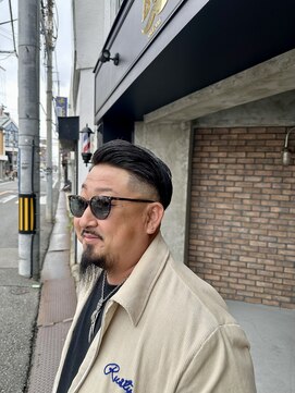 ボブ(BOB) ツーブロ七三