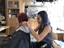 スピークイージー サルーン ビューティースミス(Speakeasy Saloon Beautysmith)