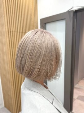 トーン(tone.) 透明感ボブ☆