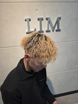 リム(LIM) ブリーチパーマ ツイストスパイラルパーマ