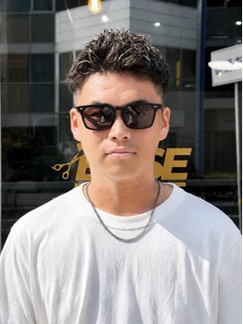 ベース(BASE) Cafe&Barber BASE×中学生フェードスタイル