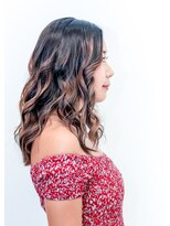 ソーホー ニューヨーク シズオカ(SOHO newyork SHIZUOKA)&nbsp;大人グラマラスな外国人風ウェーブ