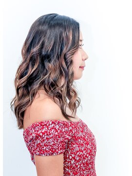 ソーホー ニューヨーク シズオカ(SOHO newyork SHIZUOKA) 大人グラマラスな外国人風ウェーブ