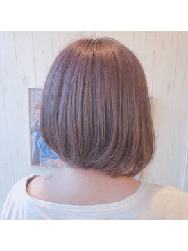 ピクチャー(PICTURE) ラベンダーアッシュボブ／ブリーチ／ダブルカラー／ボブ