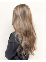 フェリア 松山(Feria)&nbsp;【Feria松山】ブロンドハイライト☆白石