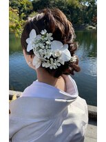 パリスパート2 和装 トップ 波ウェーブ サイド ツイスト シニヨン ヘアアレンジ