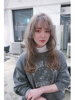 リュト(Lute)&nbsp;まろやかベージュ×ウルフロング