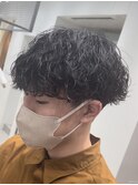 センターパートツイストスパイラルパーマメンズマッシュパーマ