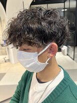 イワイナゴヤ(i i -IWAI NAGOYA-)&nbsp;波巻きパーマ