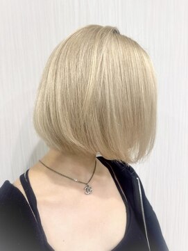 フロレゾンヘアデザインエクステ(floraison hair design exte) ハイトーンボブ