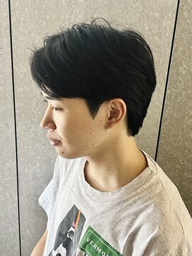 ニアウ 太田店(Niau) メンズナチュラルセンターパート毛流れパーマニュアンスパーマ