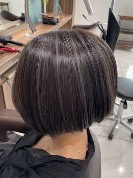 アッシュ 茗荷谷店(Ash) 白髪ぼかしハイライト