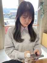 リコ(liko) レイヤー×グレージュ