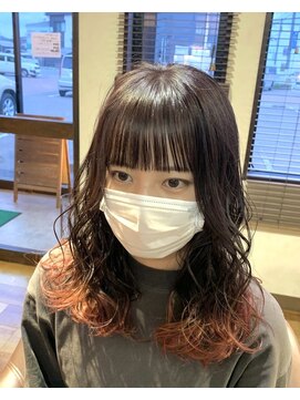 キュービクル(Cubicle) 裾ピンク