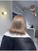 王道オリーブベージュカラー