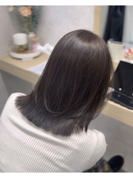 レンテ 千葉(LENTE) 柔らかい暗髪でへアルタイルに上品さをプラス/千葉/髪質改善