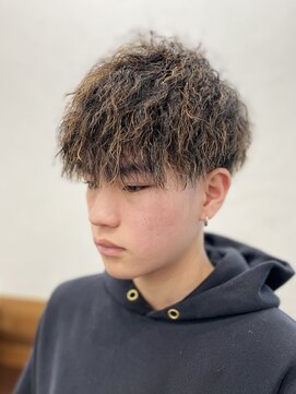 ニュートラル(Neutral) パイルツイスト