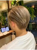 ブリーチミルクティーアッシュ