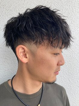 トーカイ(To-kai)の写真/"ヘアセットが1分でキマる楽々パーマが大人気！"スパイラルパーマ、ツイストパーマが人気のメンズサロン！