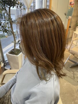 リアン ヘアー(Lien hair) カット×ナチュラルハイライト