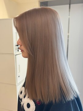 LUVISM 栄店/名古屋/ダブルカラー/ブリーチ/顔周りレイヤー/学割【5月1日OPEN(予定)】 ミルクティーベージュ/ミルクティー/ブリーチ/ハイトーン/yuria