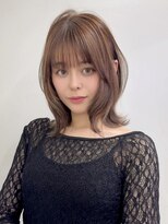 アビー(ABBEY3)&nbsp;顔まわりカットくびれレイヤー小顔カット韓国ヘア