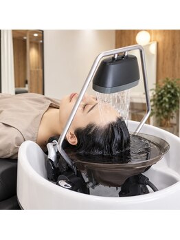 RETRE-HAIR MAINTENANCE-の写真/大型店が苦手な方にも。2～3席の落ち着いた少人数サロンで、ゆったり髪をメンテナンス