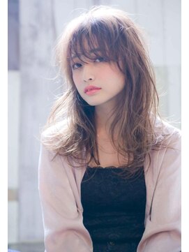 エイミー(Aimee) Aimee おフェロミディアム×アイスグレージュ