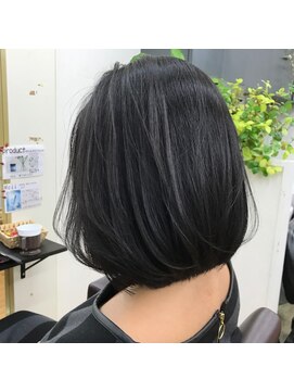 ビーファーストディーキュー(Bee 1st.Dq) カット