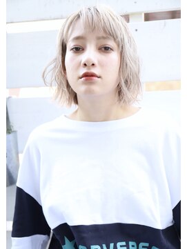 ヘアアンドメイク シークネクスト(HAIR&MAKE SeeK NEXT) 【SeeK NEXT】ハイトーン×ミニマムボブ