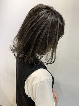 リバレッジ 広尾(Leverage) コントラストハイライトグレージュ【広尾/恵比寿】担当:大住