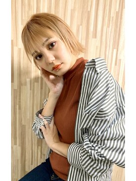 ブゾン(buZon) 【buZonブゾン】外ハネショート×ブロンドヘア