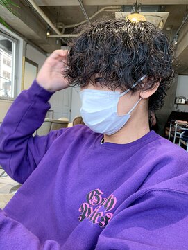 パーク(PARK) 波巻きスパイラルツイストパーマツーブロックマッシュ