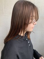 ゲン(gen.) @gen.yamada_kaho_ナチュラルなストレートで艶髪