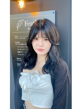 フェザー(feather) Feather 保土ヶ谷　大人かわいいセミロング×ネイビーブラック