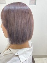 ラ ファブリック 草加(LA FABRIQUE)&nbsp;【下田】ラベンダーピンク　切りっぱなしボブ