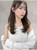 レイヤーロング大人かわいいカーキベージュヘルシースタイル