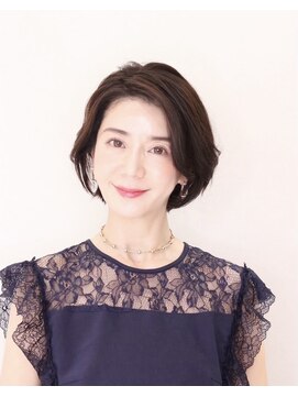 アンベリールフルー(EMBELLIR fleur) エレガントゆるカールスタイル　30代40代50代　表参道