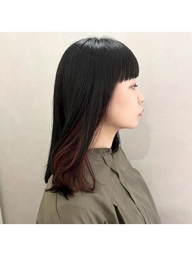 アンドワン 自由が丘(＆ONE) 【黒髪×レッドインナー】で個性をプラス！