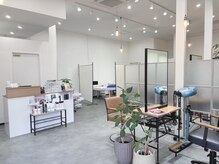 土曜日のクジラ 黒崎店の雰囲気（半個室空間で周りを気にせずリラックス施術で癒しの空間を♪）