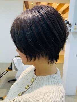 グランデュール 東静岡池田店(GRANDEUR) 東静岡ショートボブイルミナカラー丸みレイヤーくびれショート