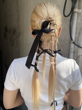 ハニーレーン(HONEY LANE) ポニーテールあみこみ