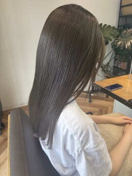 グレーブラウン/オリーブブラウン/暗髪/透明感カラー