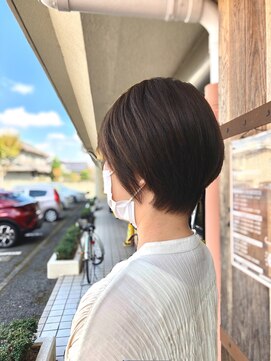 ヘアホスピタル ファニーフェイス(HAIR HOSPITAL funny face) 【まるやま】楽におさまるショート/暗めカラーデザインカラー